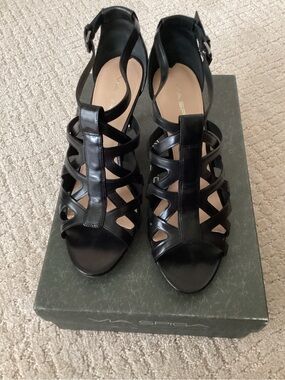 Via Spiga Black Leather Strappy Sandals.